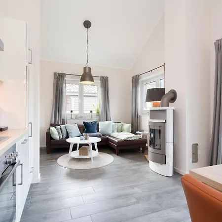 Suedstrand Haus 34 *